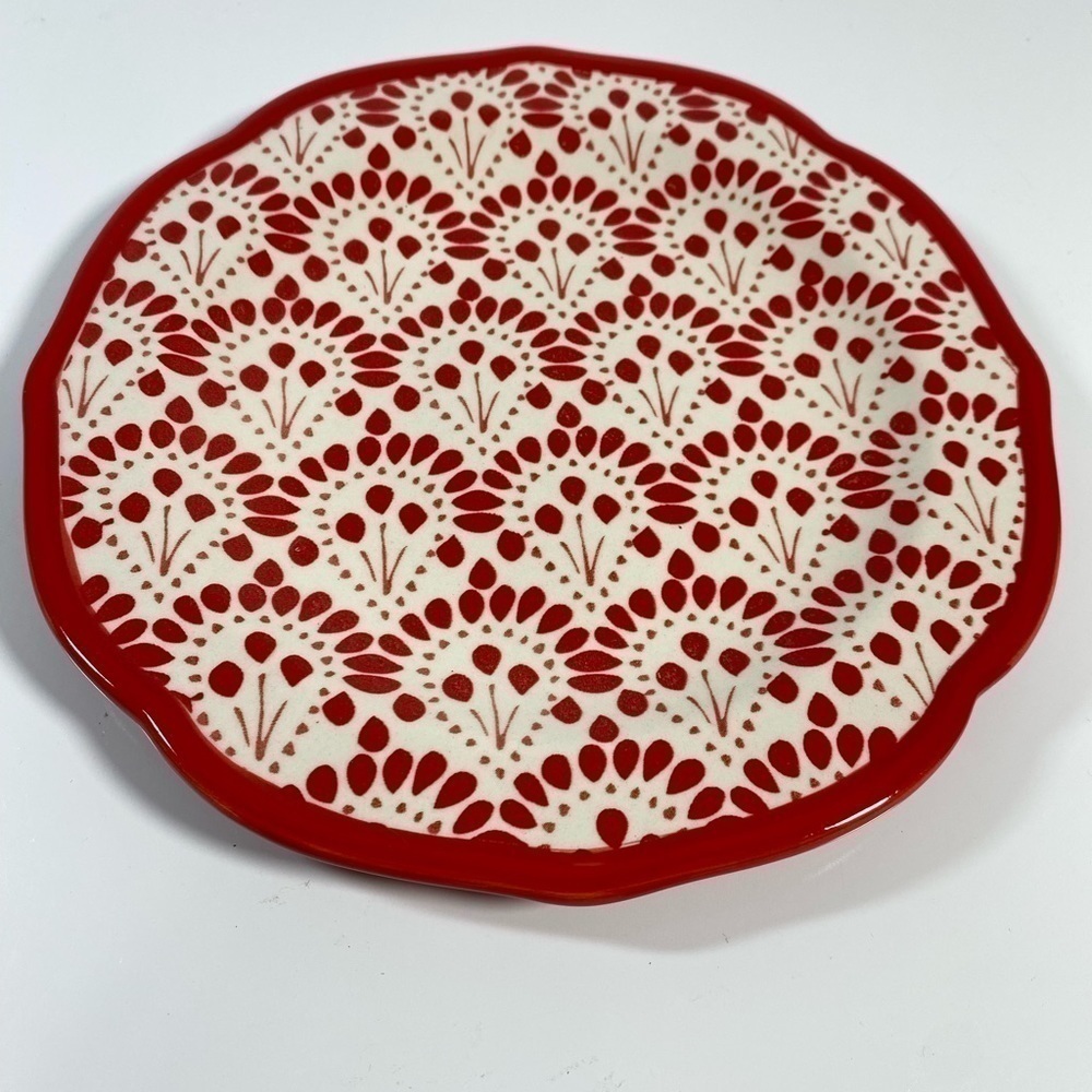 The Pioneer‎ Woman Betsy Red 8-1/2" Stoneware Salad Dessert Plate Flowers